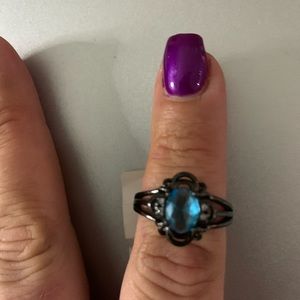 Malibu colored stone on gun metal